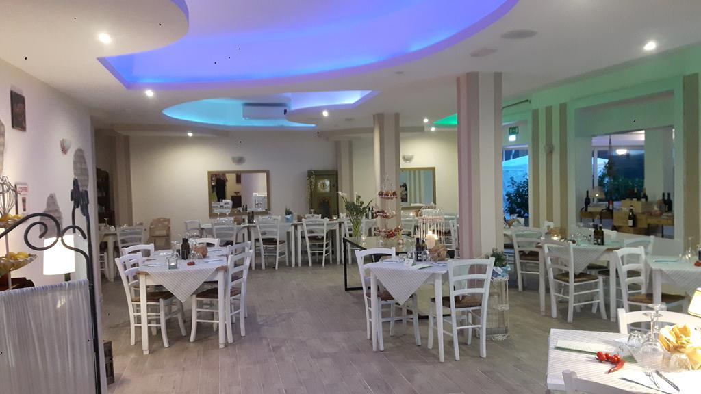 Hotel Helvetia Milano Marittima Zewnętrze zdjęcie
