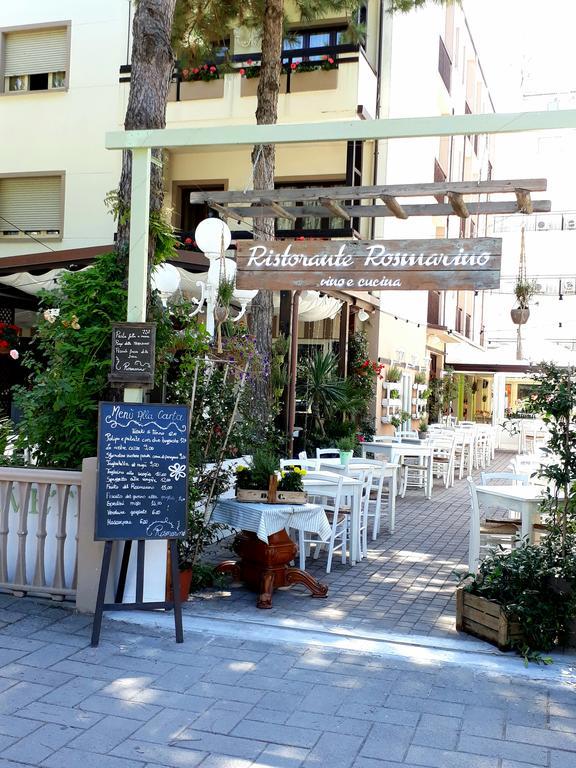 Hotel Helvetia Milano Marittima Zewnętrze zdjęcie